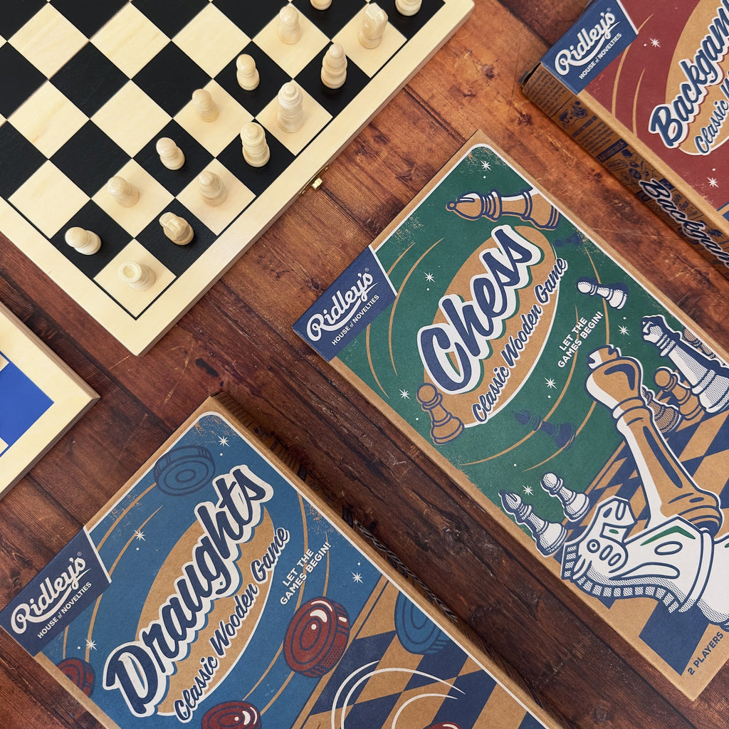 House of Novelties Chess - Ridley's Games